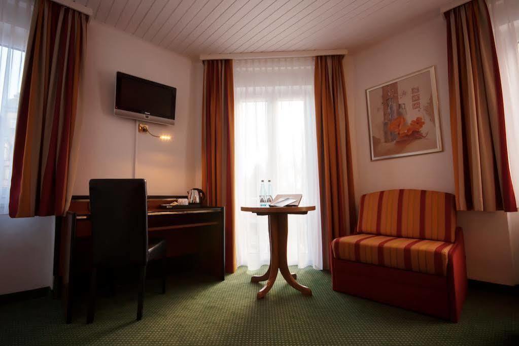 Hotel Bilger Eck Constanţa Exterior foto